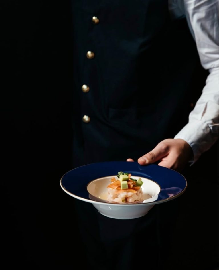 Smart playbooks for Qatar kitchens: sharpen control, cut waste