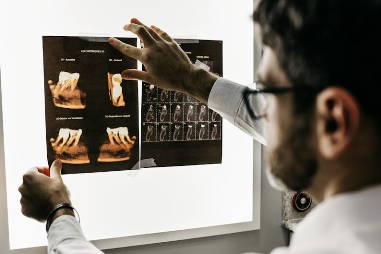 فيض من الحيلة الرقمية حول Edhakcenter.com وبصمة Edhak في السوق