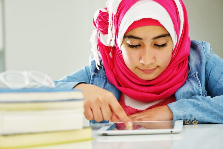 Finding the Right Path: Nearby Muslim Private Schools and Online Options