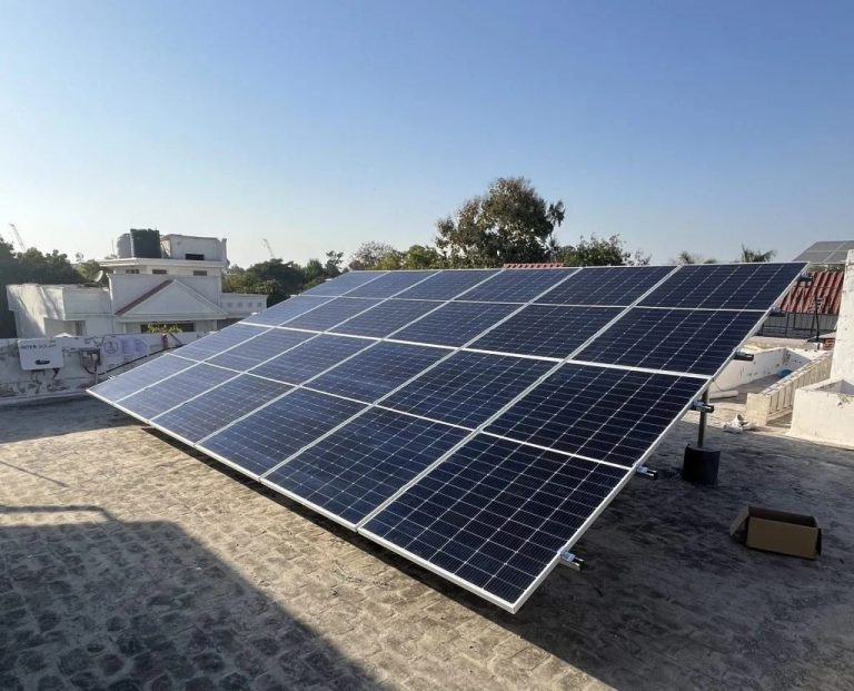 Smart Choices for Solar: Delhi’s Panel Prices and Local Installations