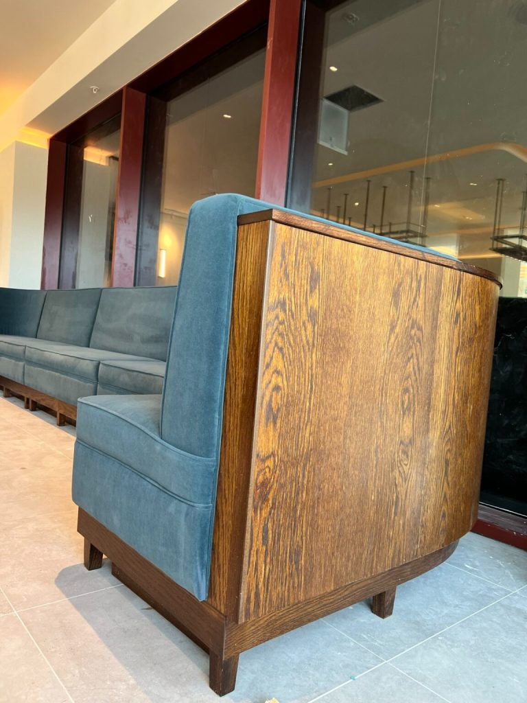 Cozy banquette ideas from specialists you can trust