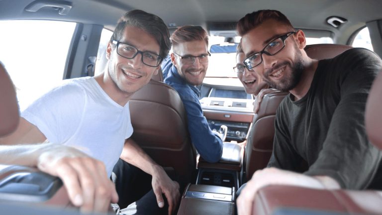 Smooth starts and reliable rides from the airport