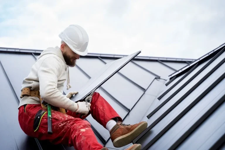 How to choose a roofing contractor without the stress