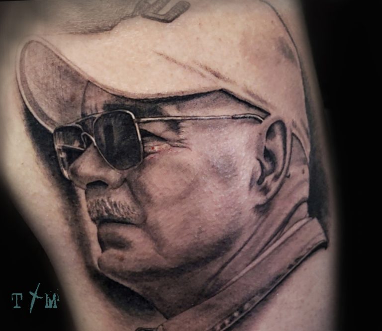 Bold Graphic Tattoo Ideas for Modern Skin Art