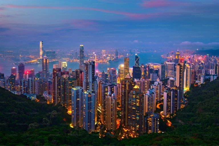 Dubai Property Marketing for Global Audiences: Strategy & Insight