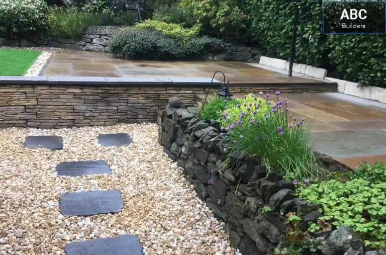 Top Tips for Choosing the Perfect Garden Fence in Dundee to Enhance Your Outdoor Space Top Tips for Choosing the Perfect Garden Fence in Dundee to Enhance Your Outdoor Space